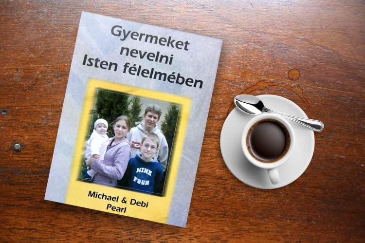 Gyermeket nevelni Isten félelmében c. könyv borítója